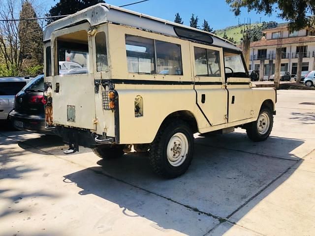 Usata Land Rover Defender 80 CV (58 kW) 1972 Bianco