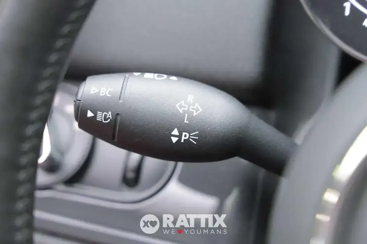Usata Mini Cooper Business 150 CV (110 kW) 2022 Nero Utilitaria