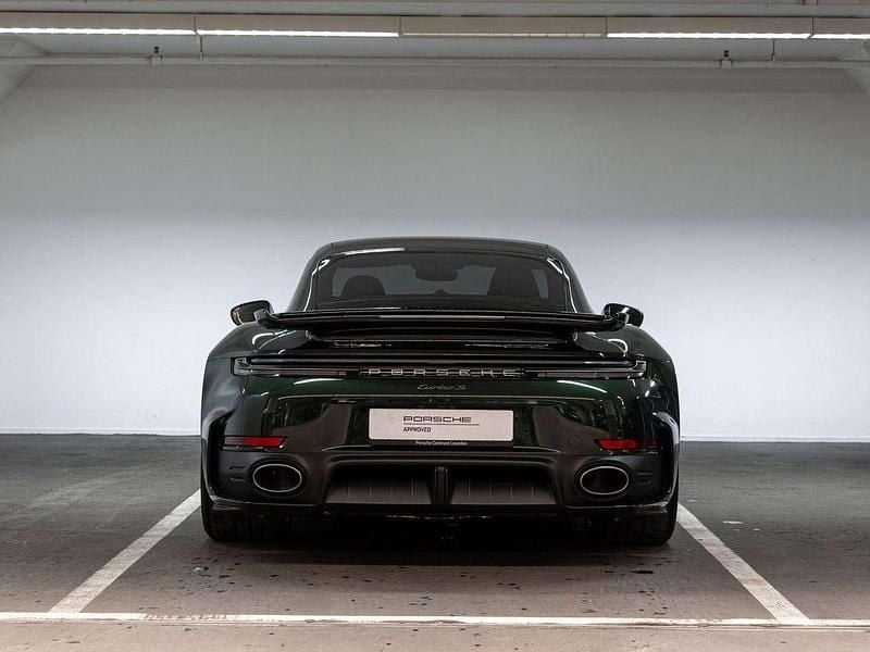 Nuova Porsche 911 711 CV (522 kW) 2026 Verde Coupé