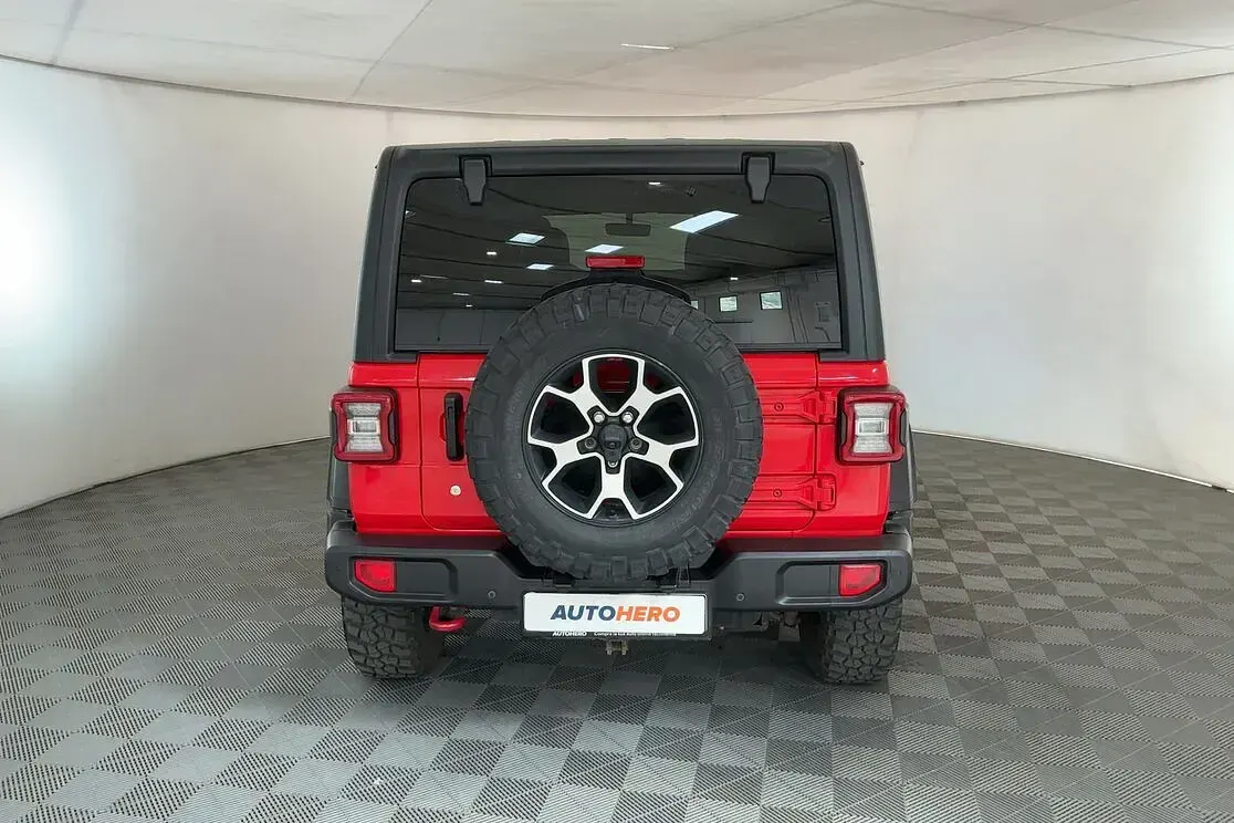 Usata Jeep Wrangler Unlimited Rubicon 200 CV (147 kW) 2020 Rosso SUV