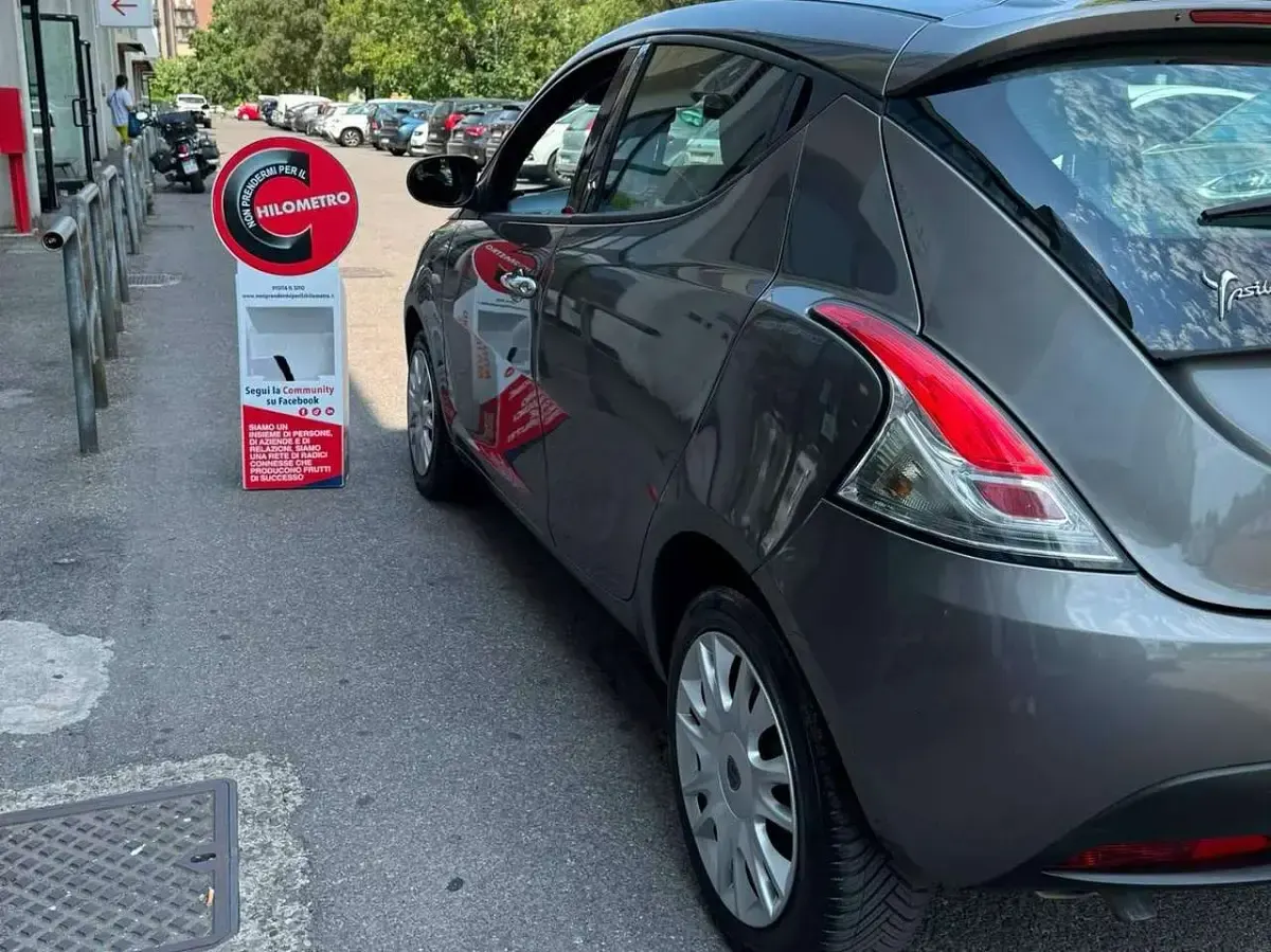 Usata Lancia Ypsilon S 95 CV (69 kW) 2013 Grigio Utilitaria