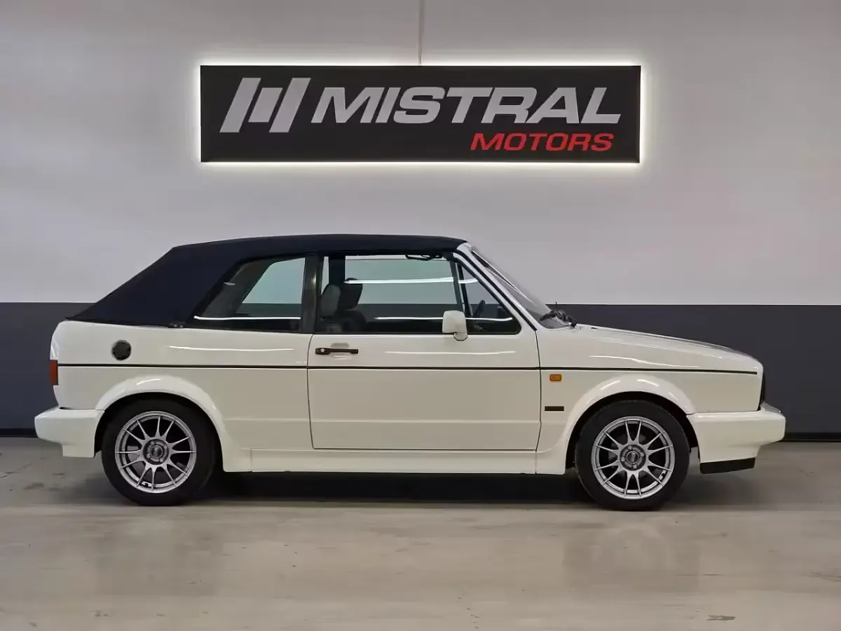Usata VW Golf Cabriolet 110 CV (80 kW) 1990 Bianco Cabrio