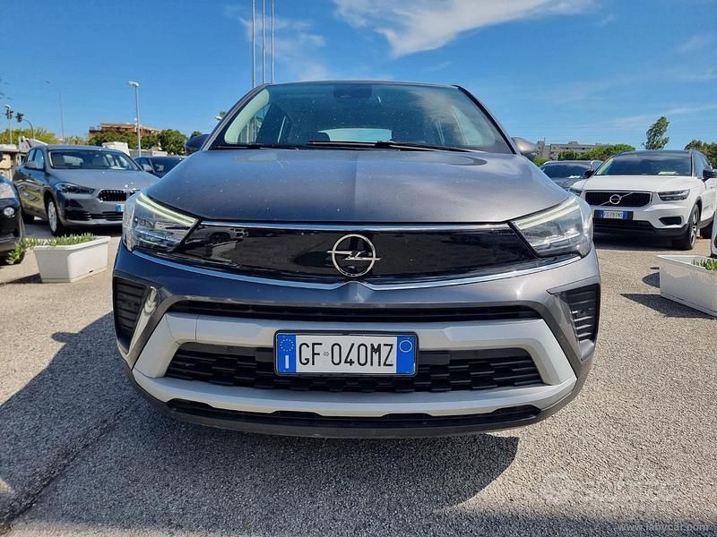 Usata Opel Crossland X Ultimate 110 CV (80 kW) 2021 Gray SUV