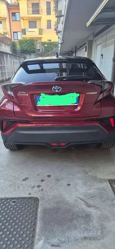 Usata Toyota C-HR Style 98 CV (72 kW) 2018 Rosso SUV