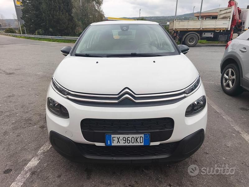 Usata Citroën C3 Feel 101 CV (74 kW) 2019 Bianco Utilitaria