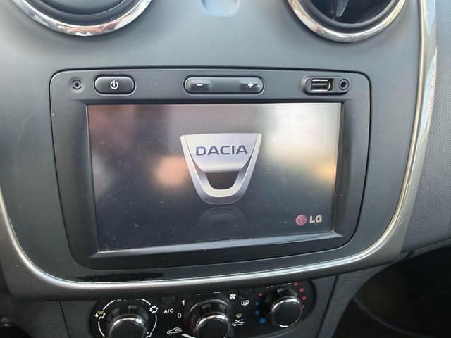 Usata Dacia Sandero 89 CV (65 kW) 2015 Grigio Berlina