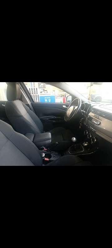 Usata Alfa Romeo Giulietta Progression 105 CV (77 kW) 2011 Berlina