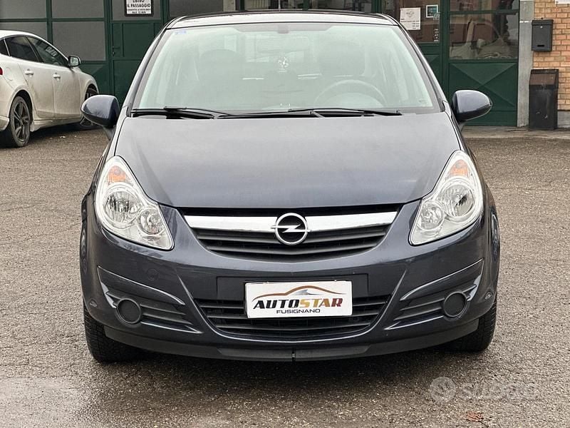 Usata Opel Corsa Cosmo 109 CV (80 kW) 2008 Blu Berlina