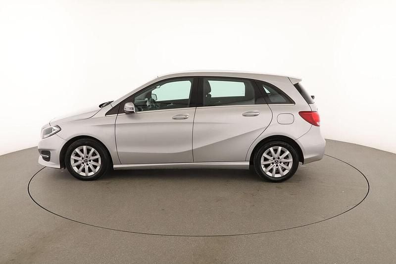 Usata Mercedes B180 Business 110 CV (80 kW) 2018 Argento Monovolume