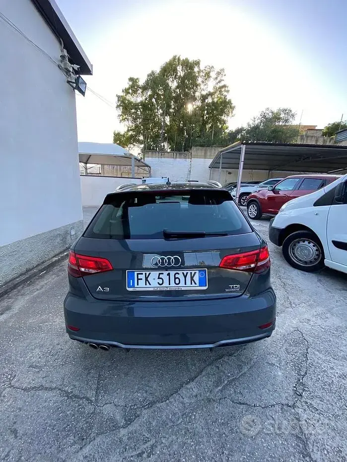 Usata Audi A3 Sport 150 CV (110 kW) 2018 Grigio Berlina