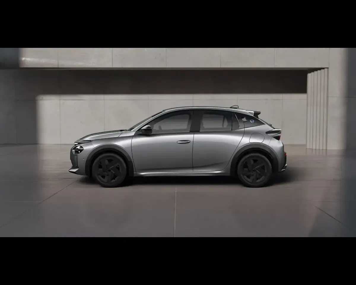 Nuova Lancia Ypsilon 99 CV (72 kW) 2026 Grigio Utilitaria