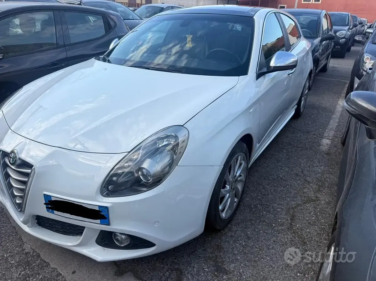 Usata Alfa Romeo Giulietta 120 CV (88 kW) 2015 Bianco Utilitaria