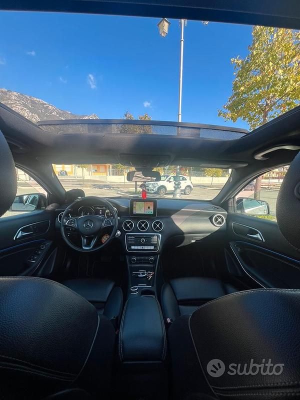 Usata Mercedes A200 136 CV (100 kW) 2017 Berlina