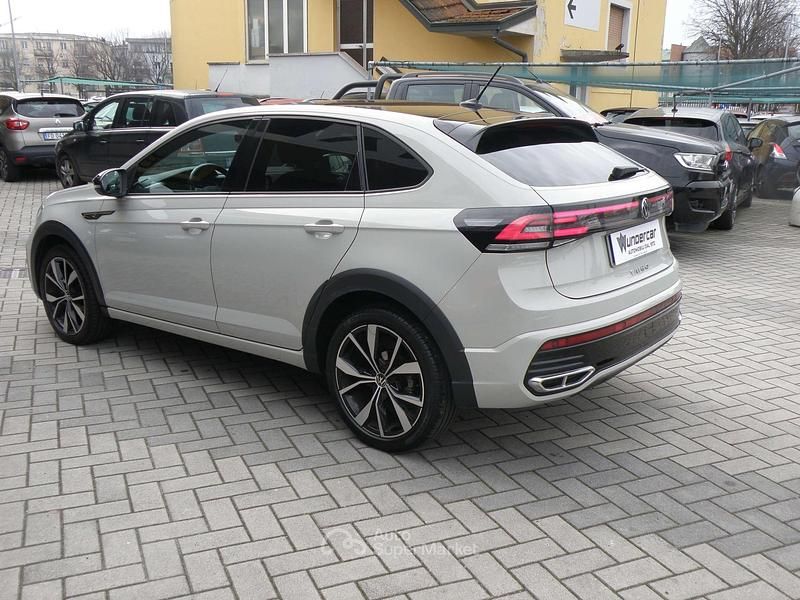 Usata VW Taigo R-line 110 CV (80 kW) 2023 Bianco SUV