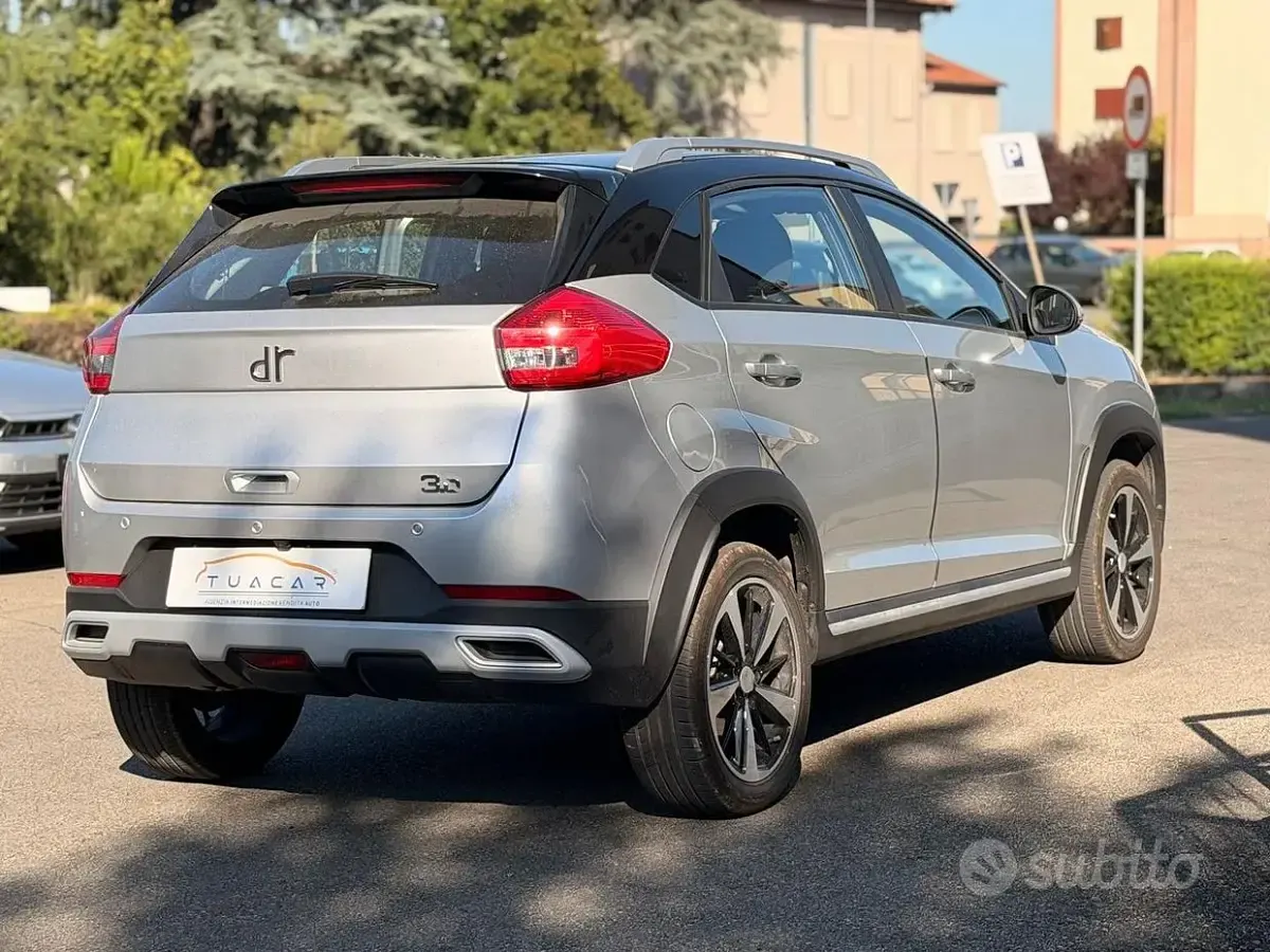 Usata DR DR 3.0 117 CV (86 kW) 2025 Grigio SUV