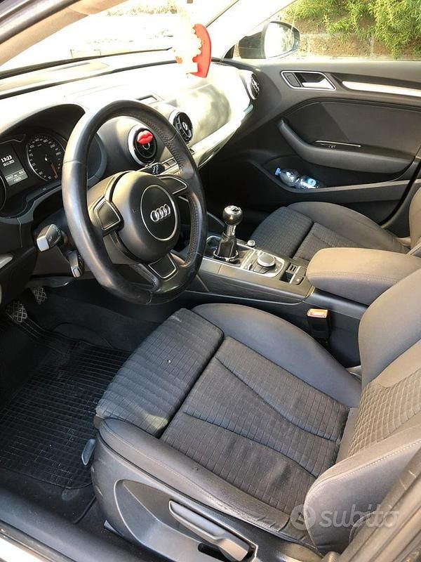Usata Audi A3 Ambiente 105 CV (77 kW) 2013 Berlina
