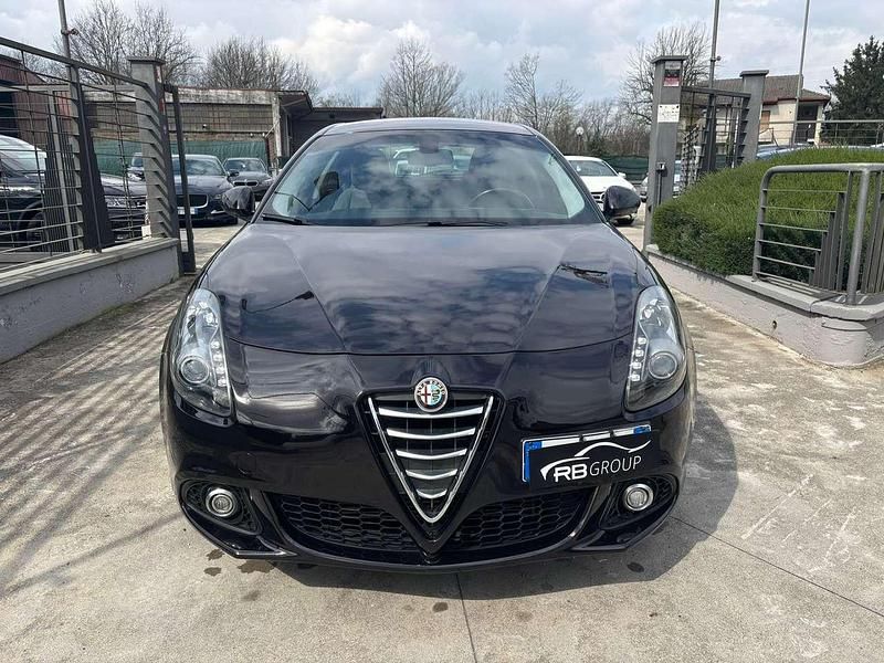 Usata Alfa Romeo Giulietta Super 120 CV (88 kW) 2016 Nero Utilitaria
