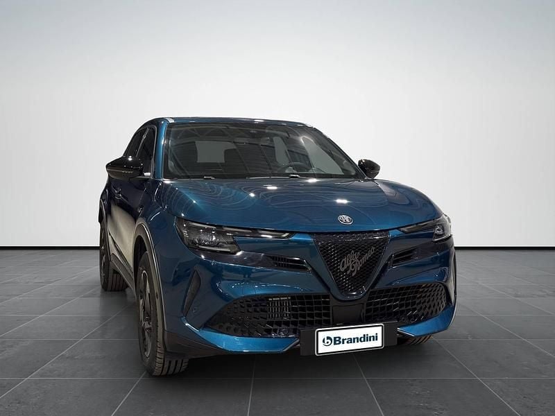 Usata Alfa Romeo Junior 145 CV (106 kW) 2024 Blu SUV