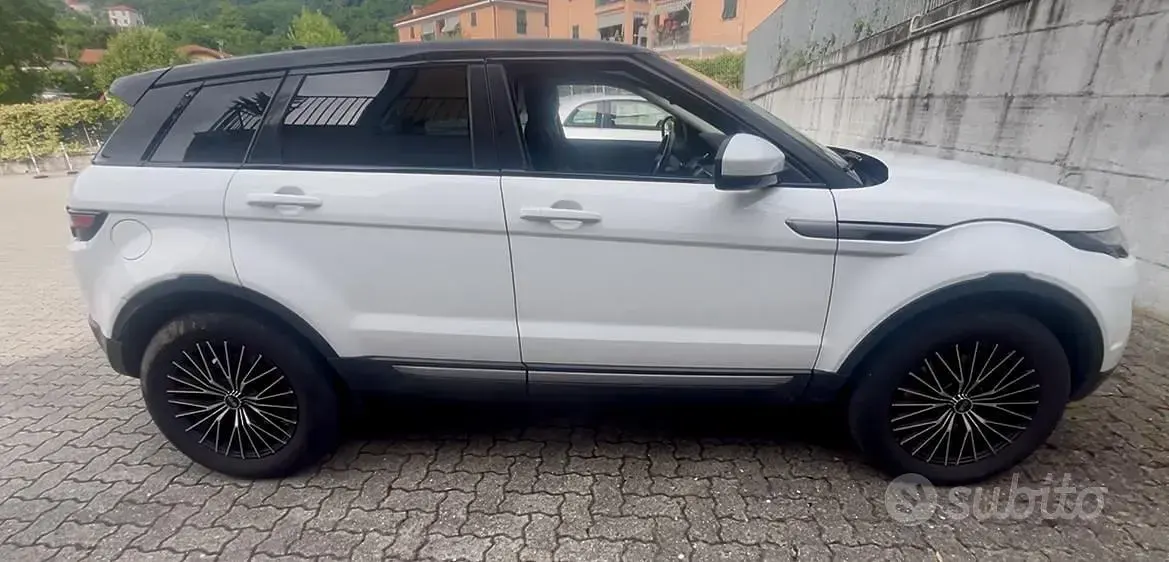 Usata Land Rover Range Rover 150 CV (110 kW) 2016 Bianco SUV
