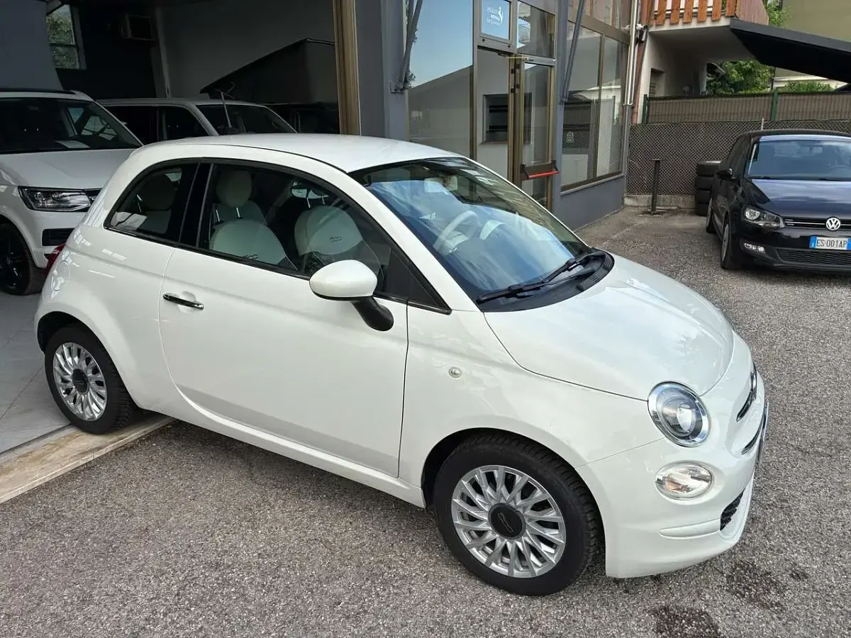 Usata Fiat 500 Lounge 69 CV (50 kW) 2020 Bianco Utilitaria