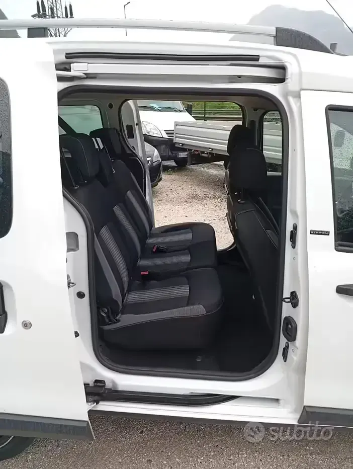 Usata Dacia Dokker 95 CV (69 kW) 2019 Bianco Monovolume