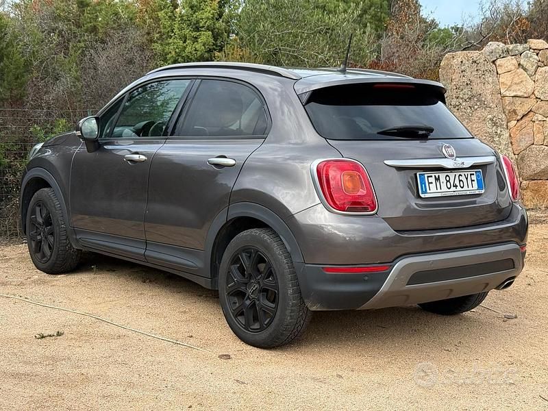 Usata Fiat 500X 120 CV (88 kW) 2016 Grigio SUV