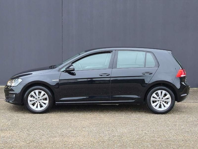 Usata VW Golf VII Trendline 110 CV (80 kW) 2015 Nero Berlina