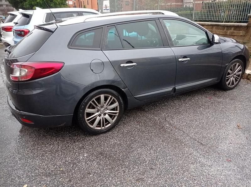 Usata Renault Mégane GT Line GT-Line 110 CV (80 kW) 2011 Grigio Station wagon