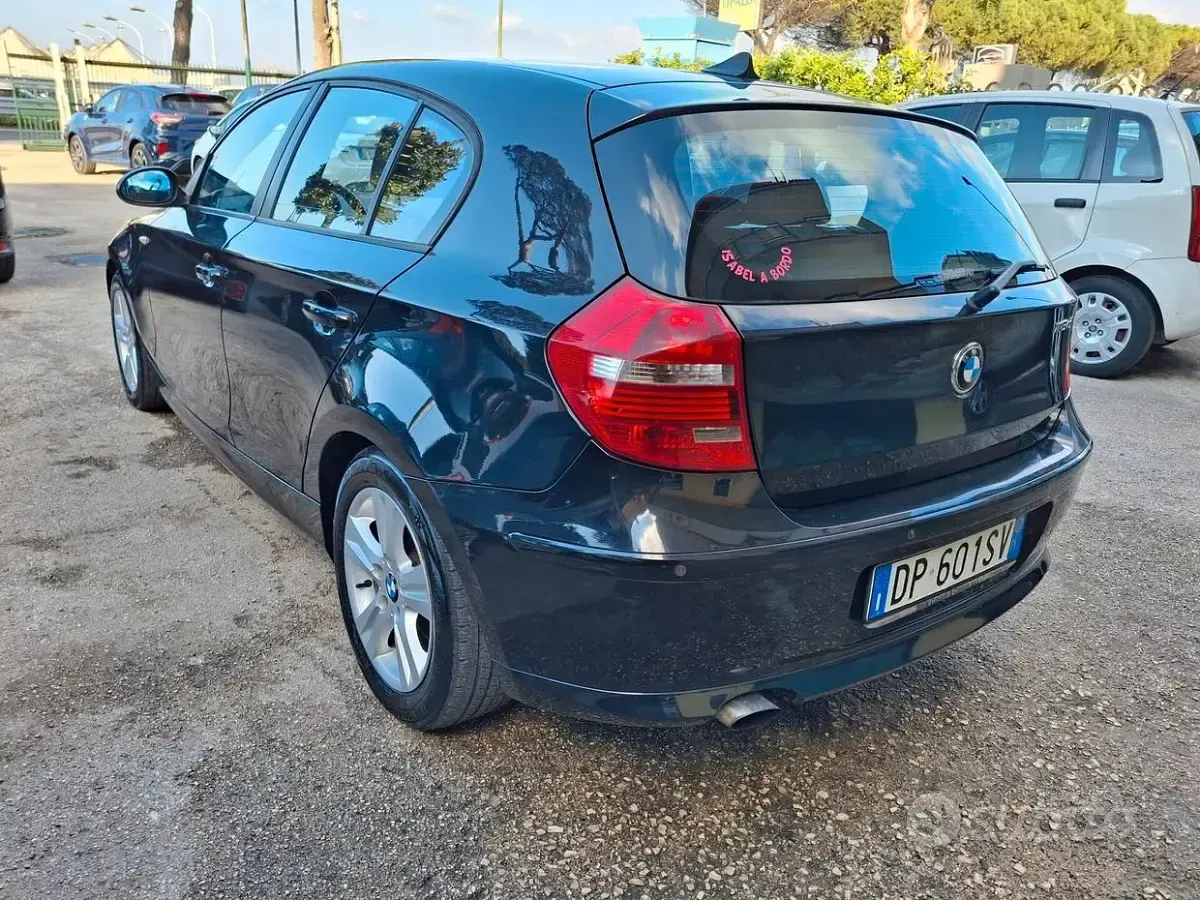 Usata BMW 118 143 CV (105 kW) 2008 Nero Utilitaria