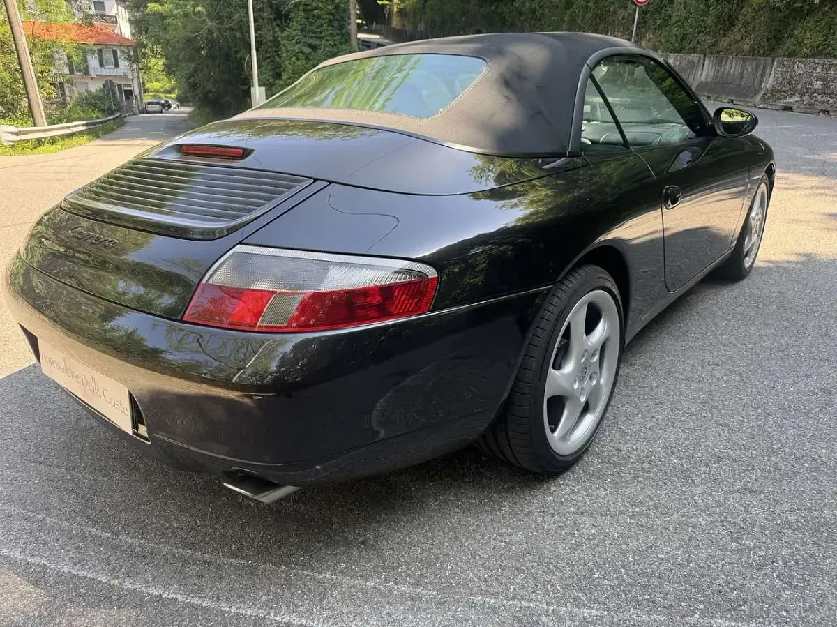 Usata Porsche 911 Carrera Cabriolet 300 CV (220 kW) 2000 Other Cabrio
