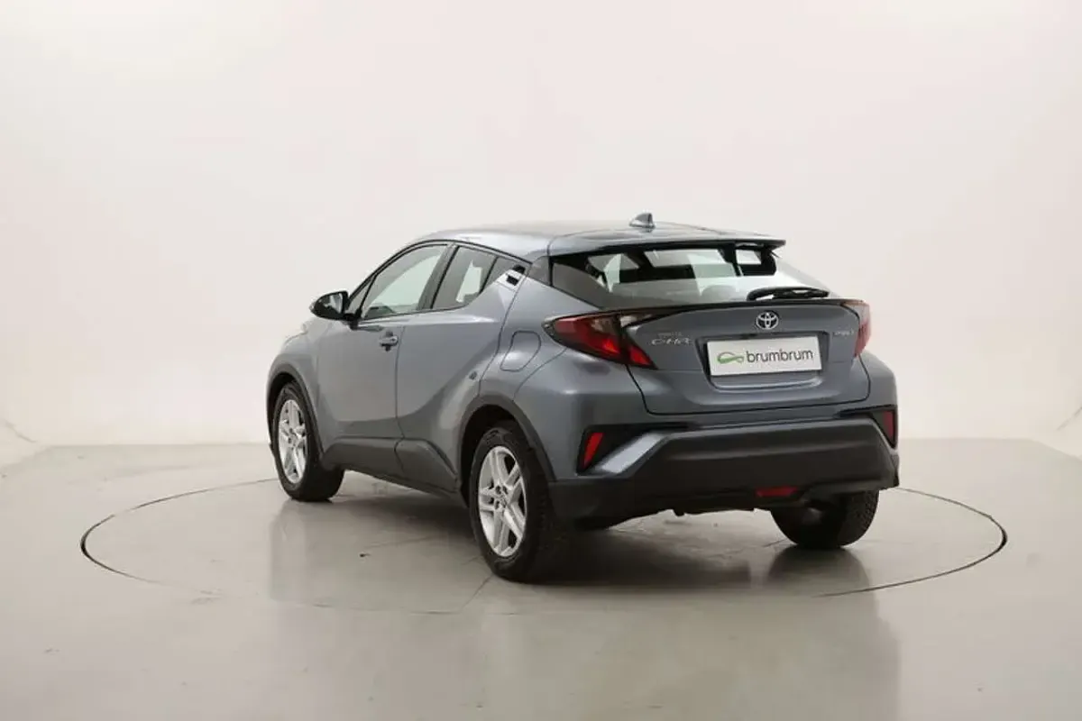 Second-hand Toyota C-HR Business Edition 122 CP (89 kW) 2022 Gri SUV
