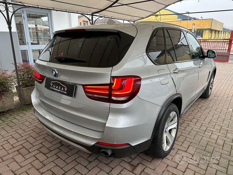 Usata BMW X5 Efficient Dynamics 231 CV (169 kW) 2016 Grigio SUV