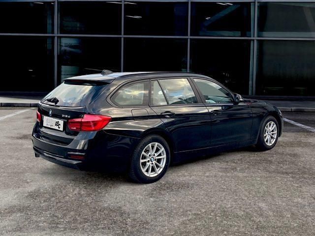 Usata BMW 316 Sport Line 116 CV (85 kW) 2019 Nero Station wagon