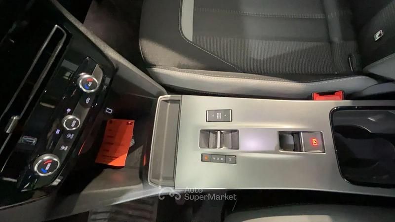 Usata Opel Mokka 136 CV (100 kW) 2025 Bianco SUV