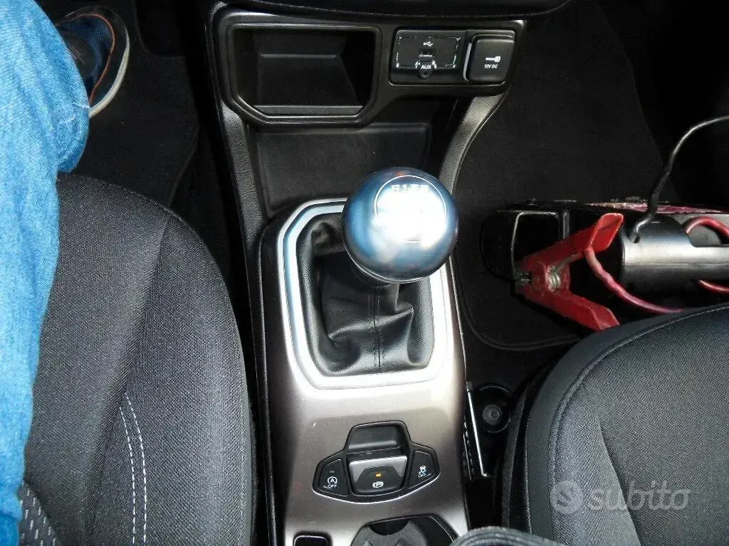Usata Jeep Renegade Limited 131 CV (96 kW) 2021 Nero SUV