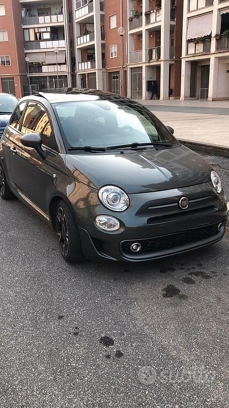 Grigio Usata 2017 Fiat 500S Due volumi | 10.500 € (Buon prezzo) - Immagine 1/4