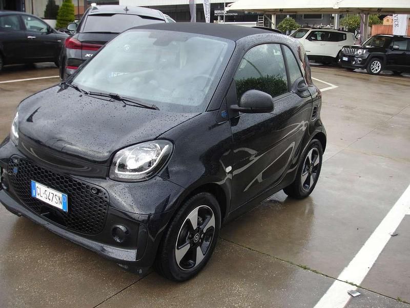Usata Smart ForTwo Coupé Passion 41 kW (56 CV) 2022 Other Utilitaria