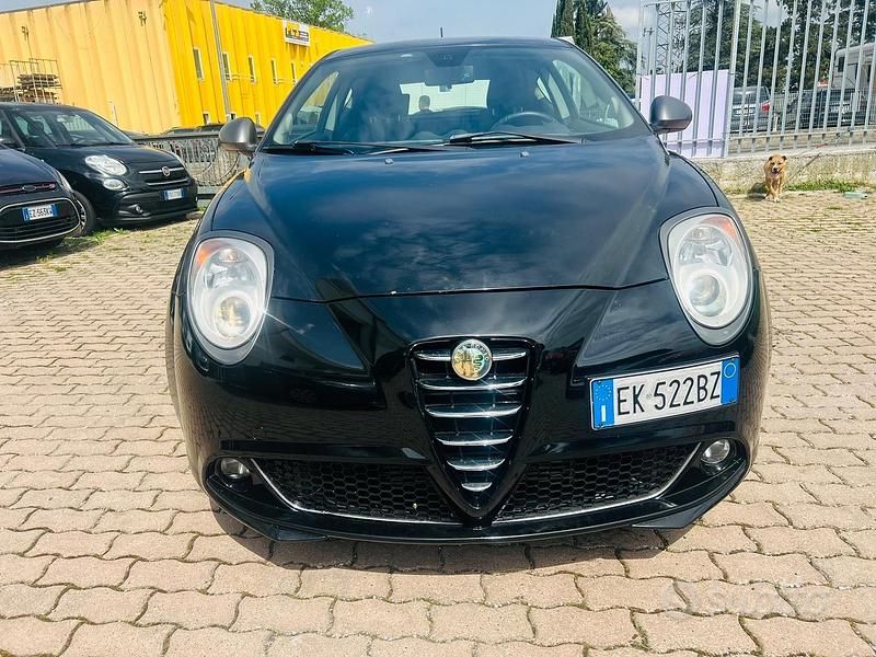 Usata Alfa Romeo MiTo Distinctive 95 CV (69 kW) 2011 Nero Utilitaria