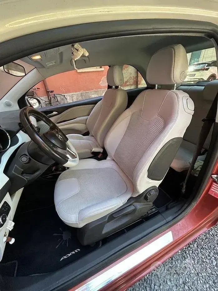 Usata Opel Adam 69 CV (50 kW) 2013 Utilitaria