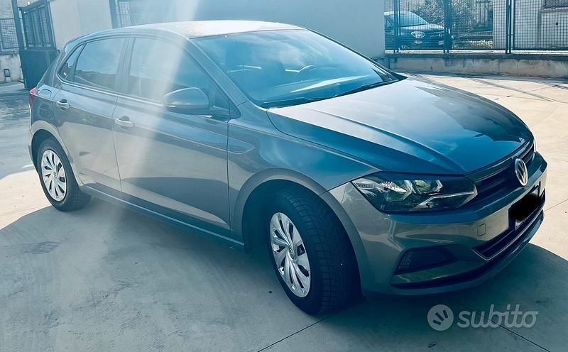 Usata VW Polo 65 CV (47 kW) 2018 Grigio Utilitaria