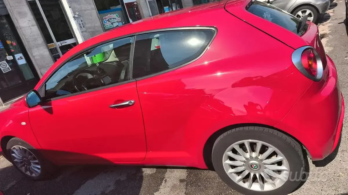 Usata Alfa Romeo MiTo 77 CV (56 kW) 2017 Rosso Utilitaria