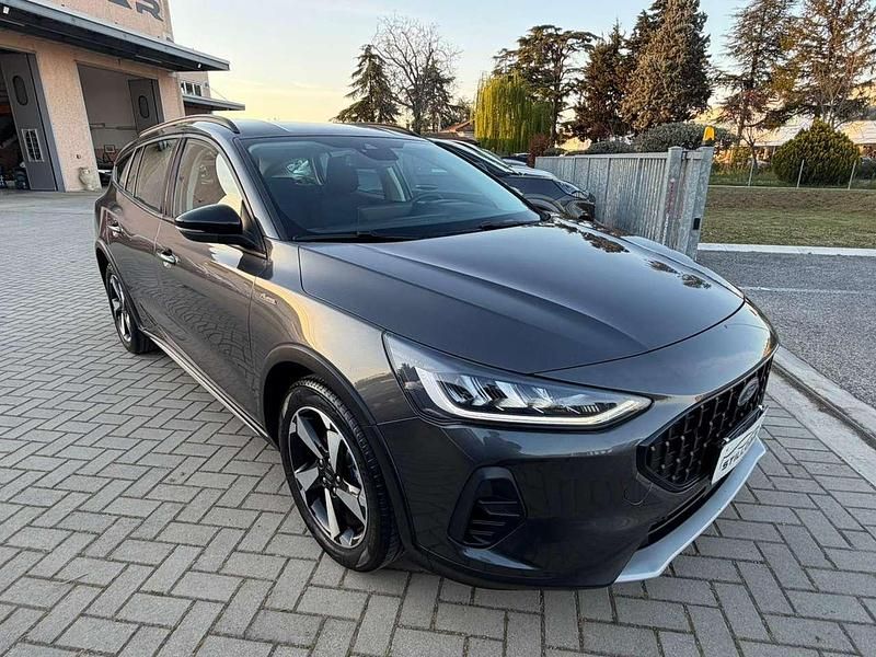 Usata Ford Focus Active 125 CV (91 kW) 2023 Grigio Station wagon