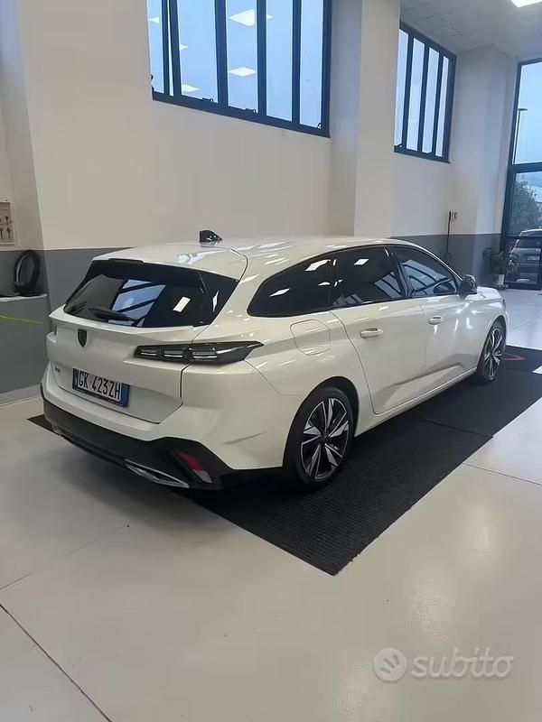Usata Peugeot 308 GT 130 CV (95 kW) 2022 Bianco Station wagon