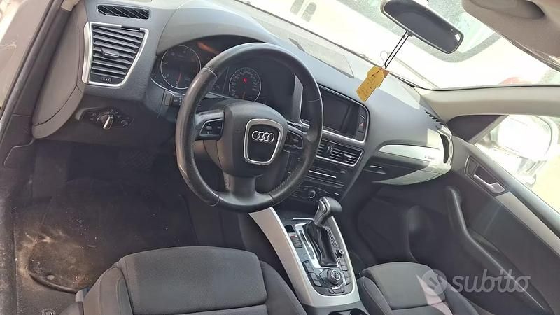 Usata Audi Q5 170 CV (125 kW) 2010 Grigio SUV