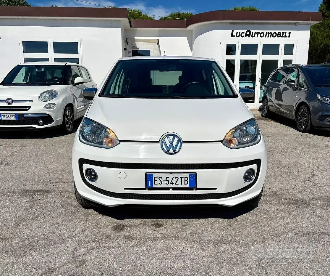 Usata VW up! Move 68 CV (50 kW) 2013 Bianco Utilitaria