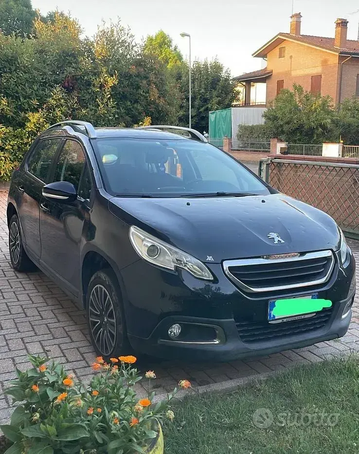 Usata Peugeot 2008 82 CV (60 kW) 2016 Nero SUV