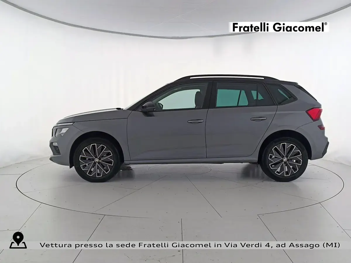 Usata Skoda Kamiq Style 116 CV (85 kW) 2024 Grigio graphite metallizzato nero tulipa SUV