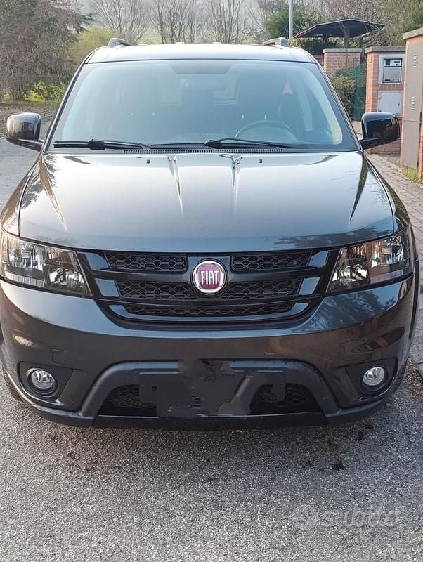 Usata Fiat Freemont Black Code 2016 Grigio SUV