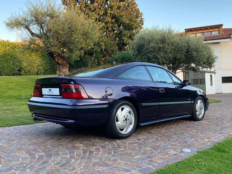 Usata Opel Calibra 204 CV (150 kW) 1994 Viola Coupé