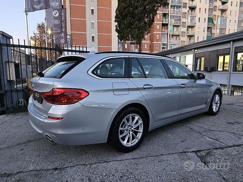 Occasion BMW 520 Luxury Line 190 ch (139 kW) 2019 Gris Break